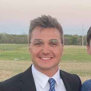 Meet your Posher, Daniel